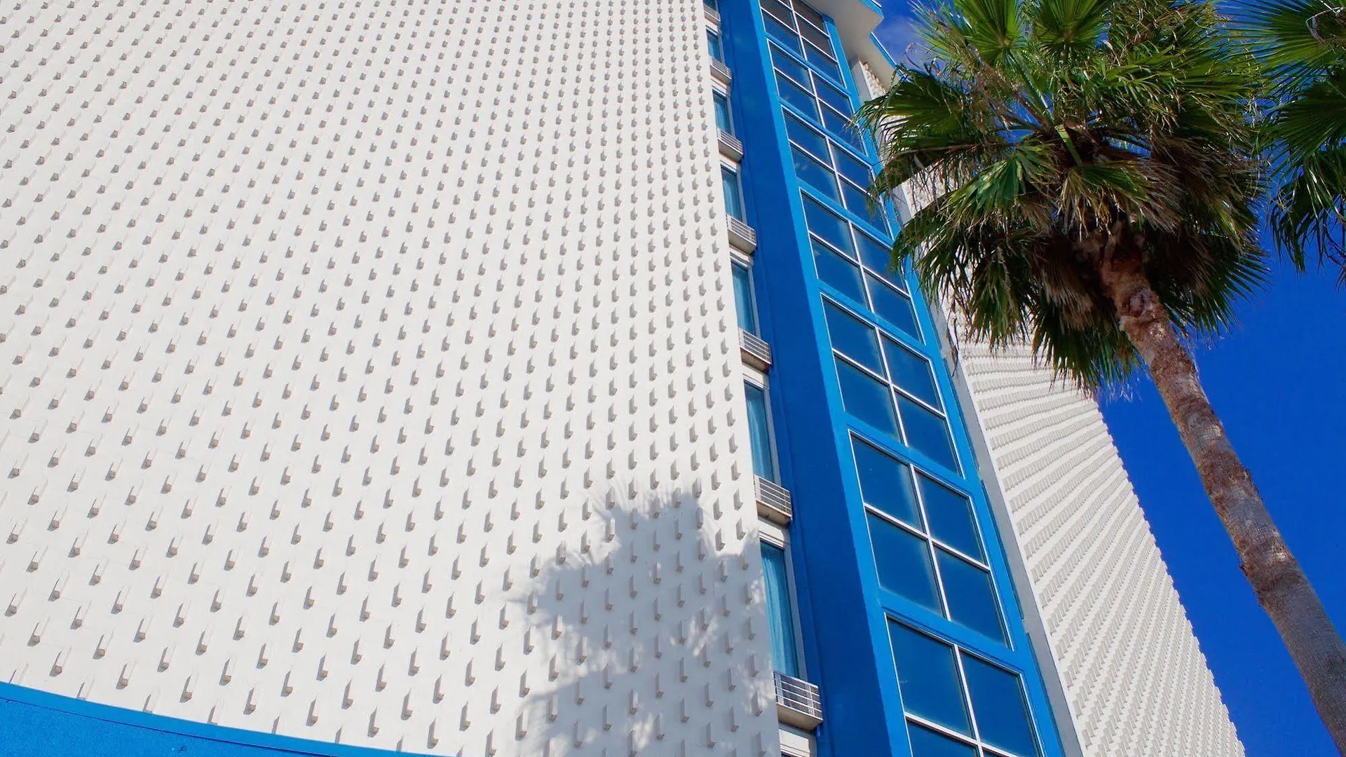 The Suites At Americano - Daytona Beach